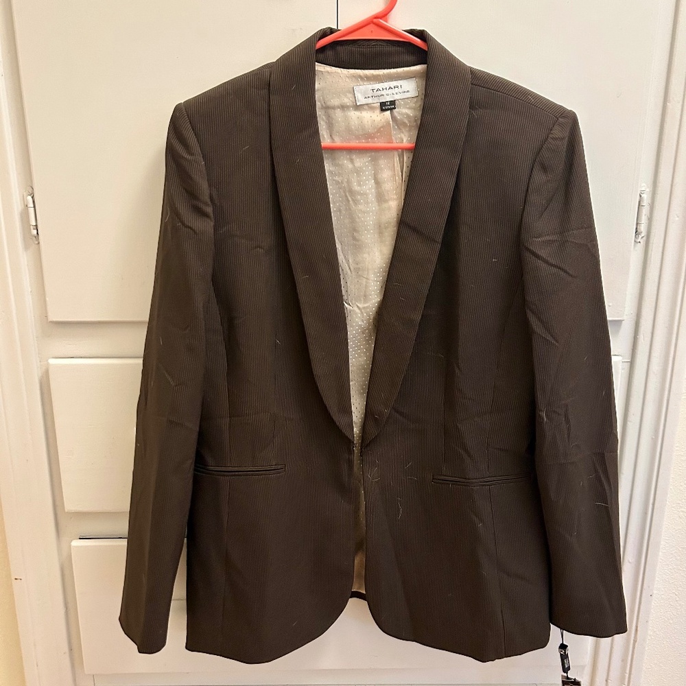 Tahari Arthur S. Levine Blazer